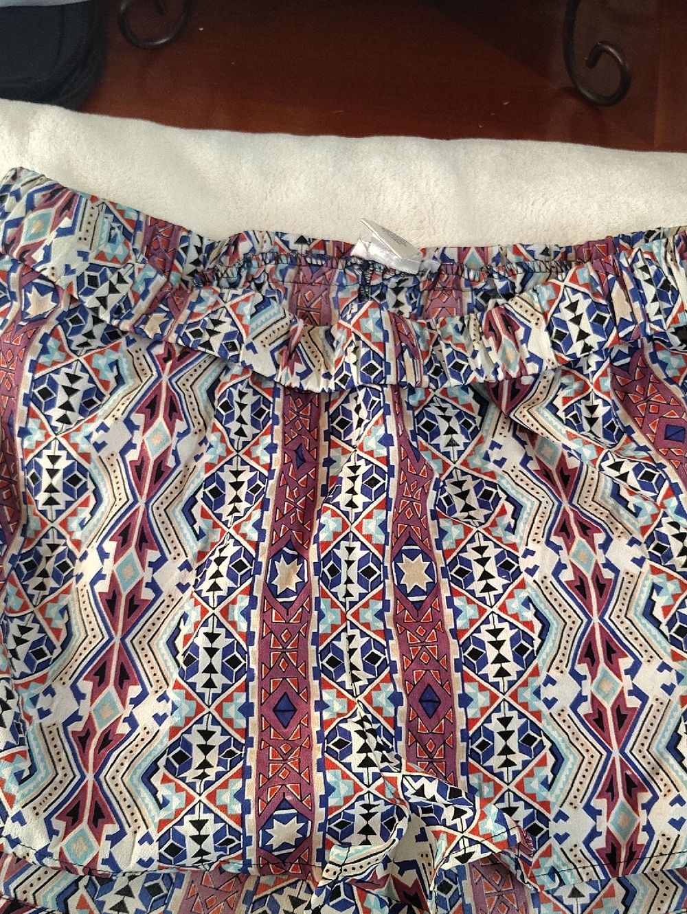 Dizzire  Large Purple Blue‎ Geometric Tribal Print Ruffle Waist Boho Shorts